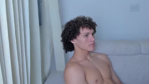 Laureent online show from February 2025 05:47:02 AM