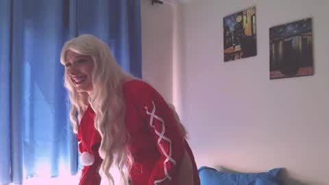 Snapshot of laurem_goddess chatting on July 2026 03:51:02 PM Laurem online show from July 2026 03:51:02 PM