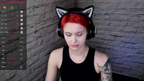 Snapshot of lauren_raquel chatting on April 2026 04:56:02 PM Eva online show from April 2026 04:56:02 PM