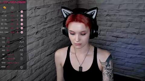 Snapshot of lauren_raquel chatting on May 2026 06:49:02 PM Eva online show from May 2026 06:49:02 PM