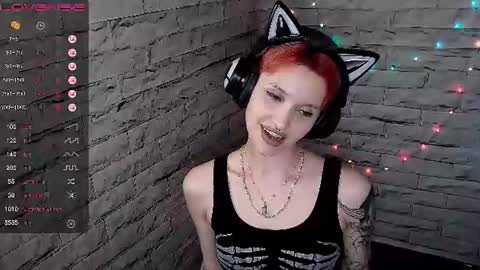 Snapshot of lauren_raquel chatting on June 2026 05:13:02 PM Eva online show from June 2026 05:13:02 PM