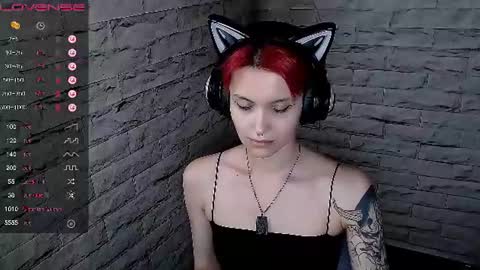 Snapshot of lauren_raquel chatting on June 2026 05:15:01 PM Eva online show from June 2026 05:15:01 PM