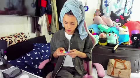 SF online show from January 2025 03:41:01 PM