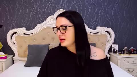 Laura online show from February 2026 04:25:01 PM