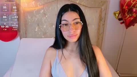laurenn_smitth online show from February 2026 12:45:02 PM