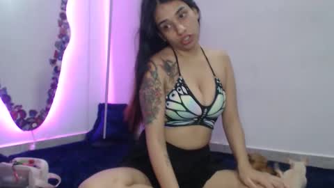 Lauren online show from March 2026 10:15:02 PM