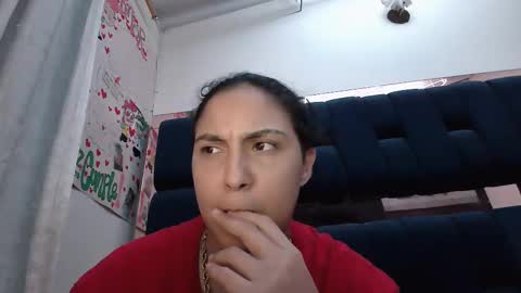 Snapshot of laurent0502 chatting on December 2024 06:36:01 AM Laurent online show from December 2024 06:36:01 AM