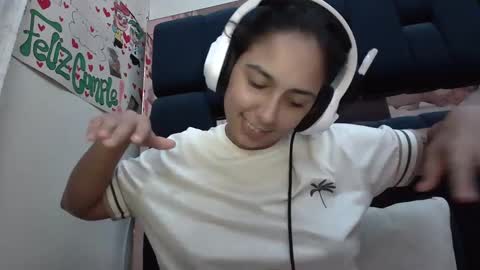 Snapshot of laurent0502 chatting on December 2024 05:31:02 AM Laurent online show from December 2024 05:31:02 AM