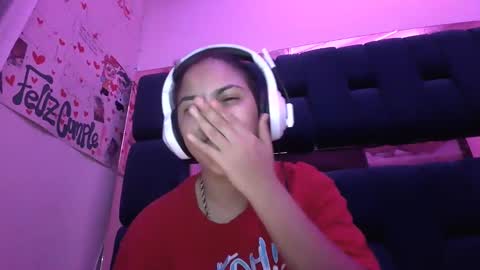 Snapshot of laurent0502 chatting on December 2024 04:12:02 AM Laurent online show from December 2024 04:12:02 AM