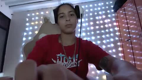 Snapshot of laurent0502 chatting on December 2024 07:18:01 AM Laurent online show from December 2024 07:18:01 AM