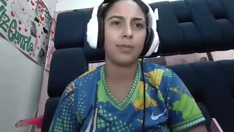 Snapshot of laurent0502 chatting on December 2024 08:45:02 AM Laurent online show from December 2024 08:45:02 AM