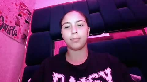 Snapshot of laurent0502 chatting on January 2025 08:31:01 AM Laurent online show from January 2025 08:31:01 AM