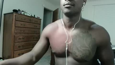 Snapshot of lavanderbrown chatting on October 2025 05:08:01 AM lavanderbrown online show from October 2025 05:08:01 AM