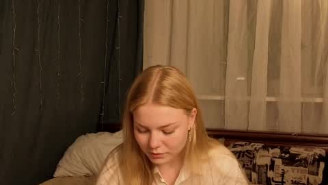 Hi Im Leila online show from May 2026 09:20:02 PM