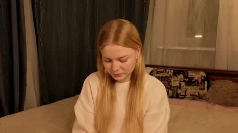 Hi Im Leila online show from May 2026 09:01:02 PM