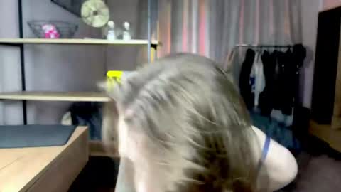 Snapshot of lawanafrontera chatting on May 2026 08:00:01 AM IVI online show from May 2026 08:00:01 AM