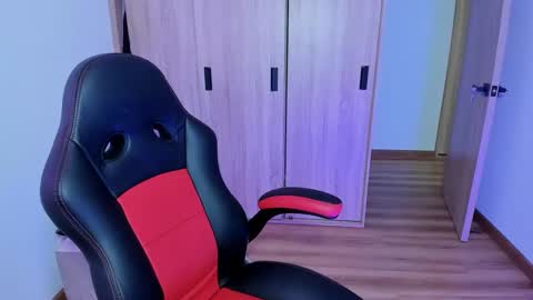 Snapshot of lay_lah chatting on October 2025 12:33:01 AM laylaah online show from October 2025 12:33:01 AM