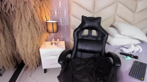 laya online show from November 2025 10:14:02 AM