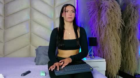 laya online show from November 2025 02:44:02 AM