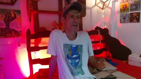 Snapshot of laye19 chatting on February 2025 11:36:01 PM Laye19 online show from February 2025 11:36:01 PM