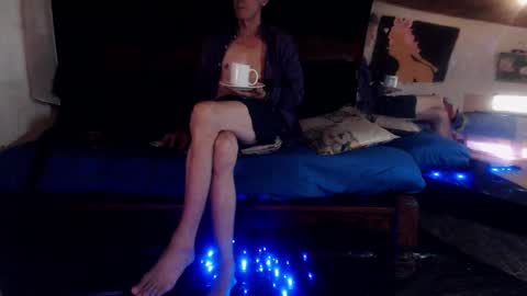 Snapshot of laye19 chatting on September 2025 02:05:01 AM Laye19 online show from September 2025 02:05:01 AM