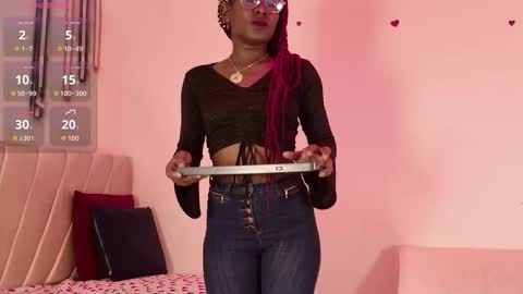 Snapshot of layla_collins_ chatting on March 2026 07:32:01 PM layla online show from March 2026 07:32:01 PM