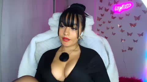 Snapshot of layla_nicols chatting on October 2025 04:15:01 AM Layla online show from October 2025 04:15:01 AM