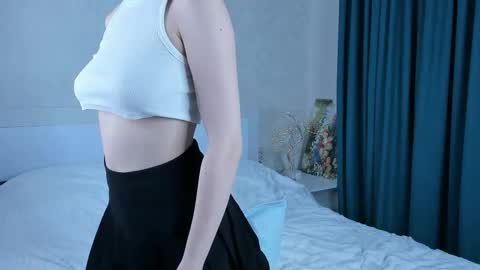 layla_way online show from March 2026 07:22:02 PM