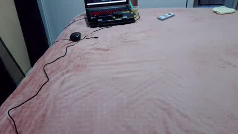 kelly online show from February 2025 09:39:01 PM