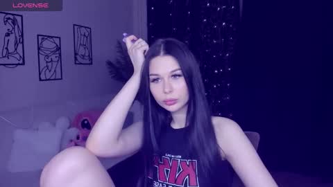 laylagreat online show from October 2025 03:57:02 PM