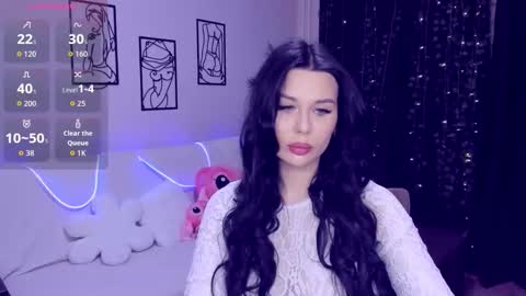 laylagreat online show from November 2025 03:21:01 PM