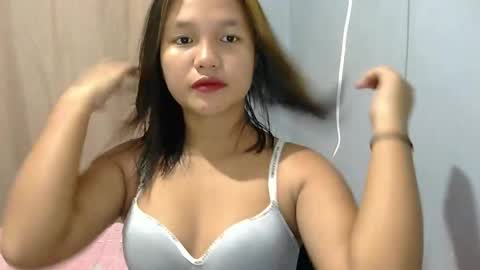 Nimfa online show from May 2026 09:48:01 AM