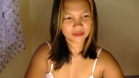 Nimfa online show from June 2026 11:19:01 PM