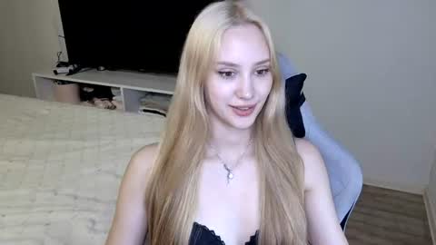 LaylaPretty001 online show from July 2026 05:01:01 AM