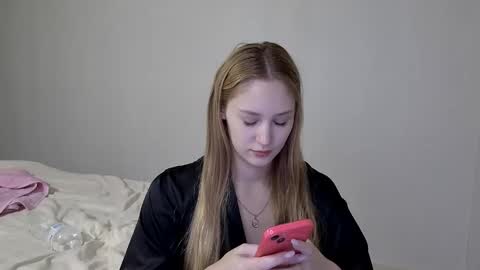 Snapshot of laylla001 chatting on December 2024 02:37:01 PM Laylla001 online show from December 2024 02:37:01 PM