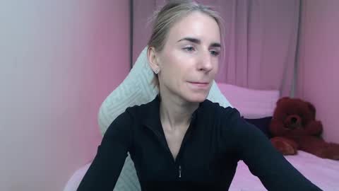 Snapshot of laymablast chatting on April 2026 06:49:02 AM laymablast online show from April 2026 06:49:02 AM