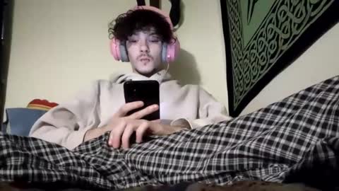 Snapshot of laymetorest420 chatting on February 2025 09:56:01 AM Stitch online show from February 2025 09:56:01 AM