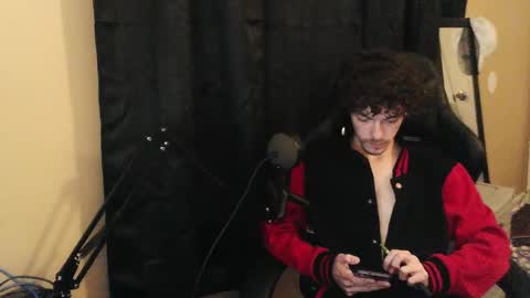 Snapshot of laymetorest420 chatting on December 2025 05:34:02 AM Stitch online show from December 2025 05:34:02 AM