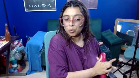 Snapshot of lcherryblossoml chatting on November 2025 12:55:02 AM lcherryblossoml online show from November 2025 12:55:02 AM