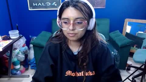 Snapshot of lcherryblossoml chatting on November 2025 11:58:01 PM lcherryblossoml online show from November 2025 11:58:01 PM