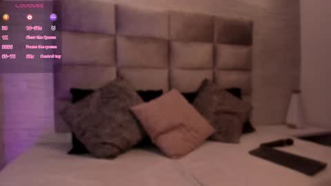 lea_walkerr online show from October 2025 07:52:01 PM