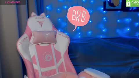 Snapshot of leah__gotty chatting on December 2024 02:21:01 PM Leah Gotty online show from December 2024 02:21:01 PM