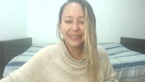 Snapshot of leah_susman chatting on December 2025 11:37:02 AM leah_susman online show from December 2025 11:37:02 AM