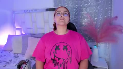 Leah  online show from June 2026 03:19:02 AM