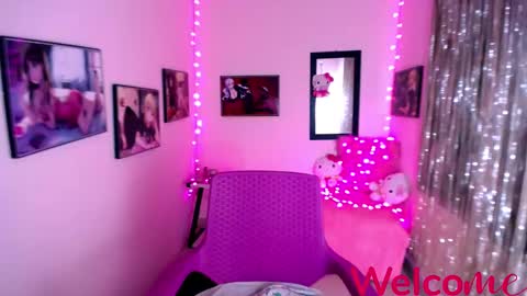 Leandra online show from December 2024 06:39:01 PM