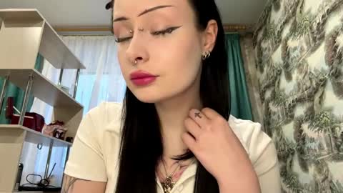 Kiki online show from April 2026 03:09:02 PM