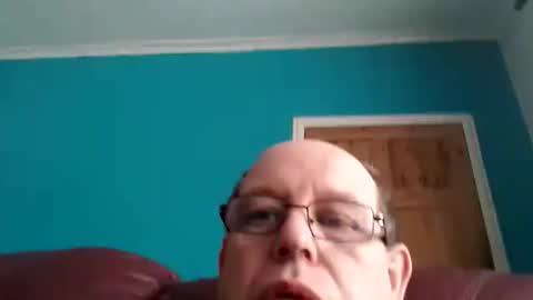 leatherpants68 online show from September 2025 01:10:01 PM