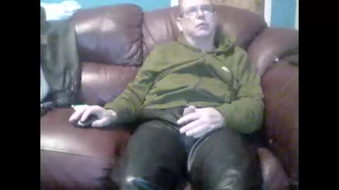 leatherpants68 online show from October 2025 09:03:02 PM