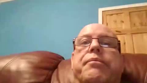 leatherpants68 online show from November 2025 05:01:02 PM