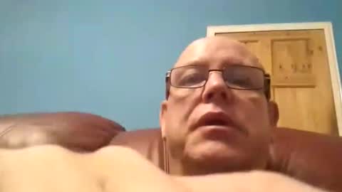 leatherpants68 online show from November 2025 10:08:02 PM